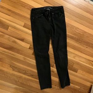 American Eagle black skinny low rise jeans